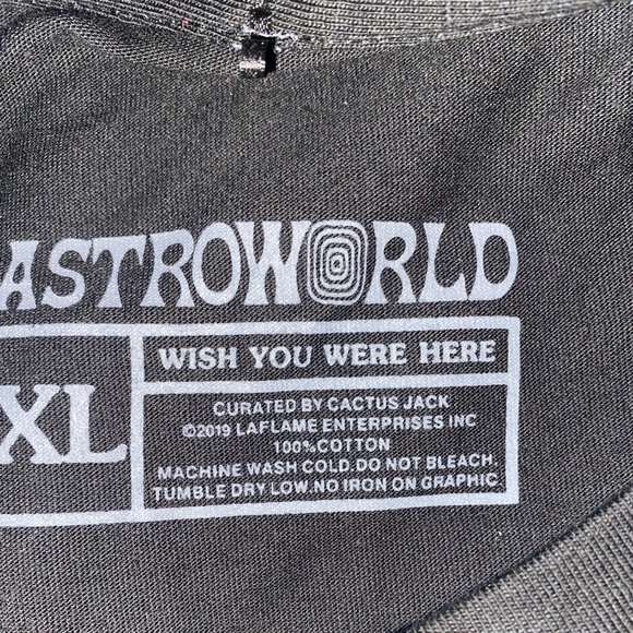 Travis Scott Astroworld Tour Tee 2019 - Picture 3 of 6
